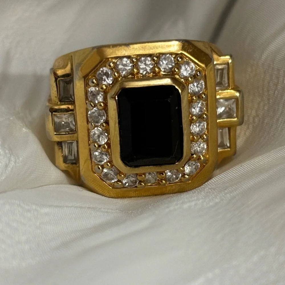 NWOT -MENS RING -size 9 - Picture 4 of 14